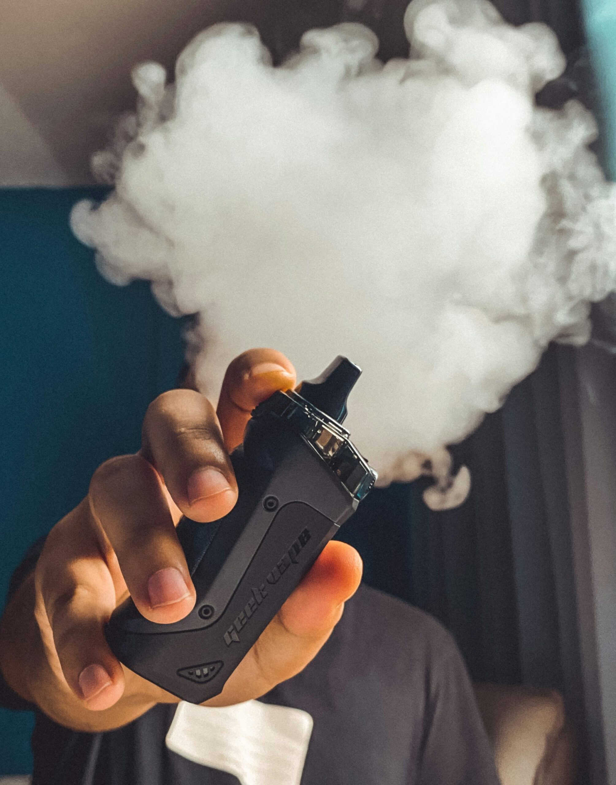 elfbar nachfüll pod läuft aus Vape et santé bucco-dentaire : ce qu'il faut savoir main image 0