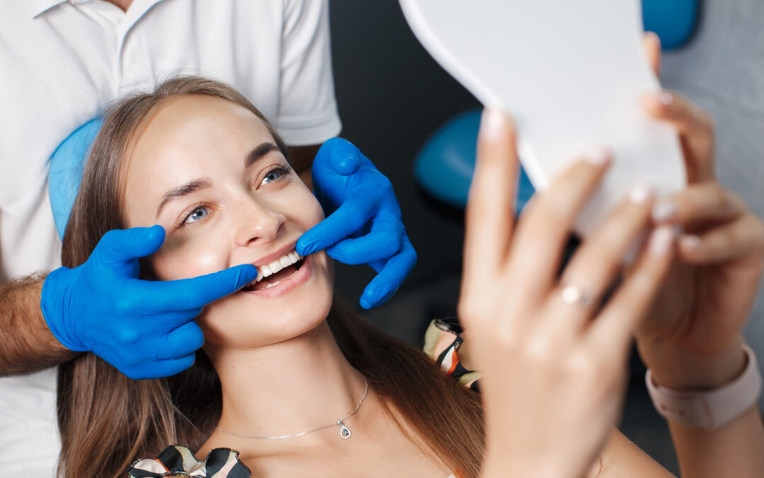 Hygiénistes dentaires : Pourquoi les Suisses les consultent plus que leur dentiste ?